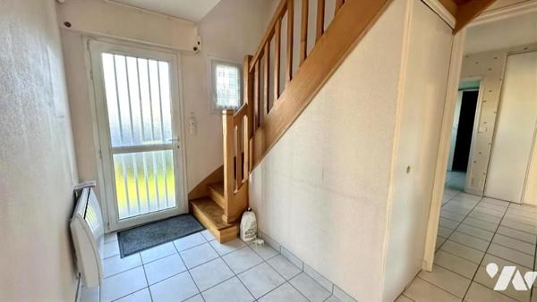 A VENDRE 56 VANNES Pompidou maison 1998 100 m² habitables, jardin 421 m²