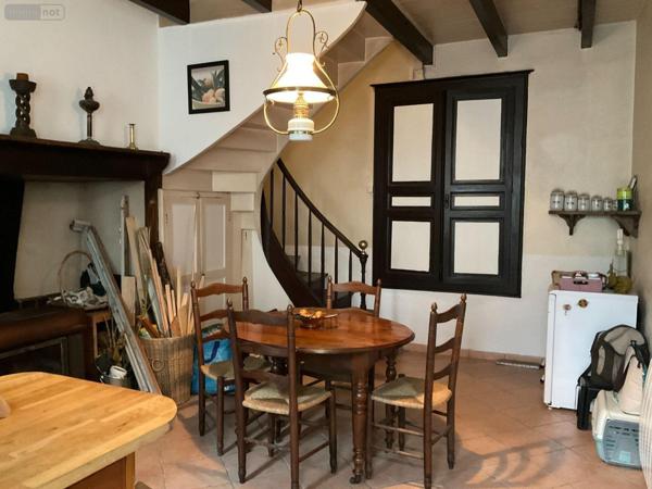 Maison à vendre à Gourdon dans le Lot (46300), ref : 46041/411