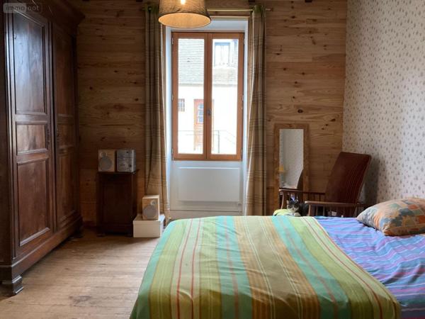 Maison à vendre à Gourdon dans le Lot (46300), ref : 46041/411