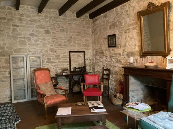 Maison à vendre à Gourdon dans le Lot (46300), ref : 46041/411