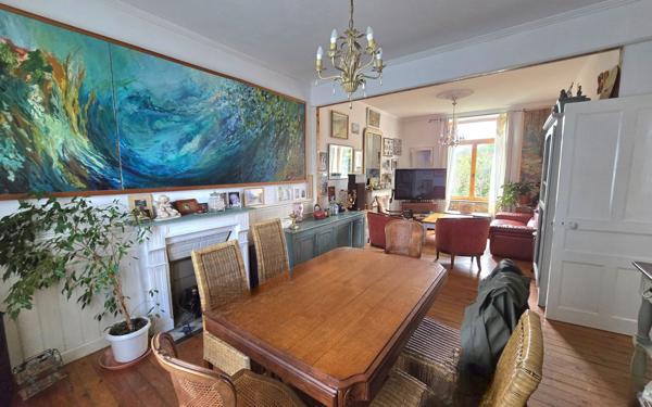 Maison à vendre    6 pièces •  Landivisiau