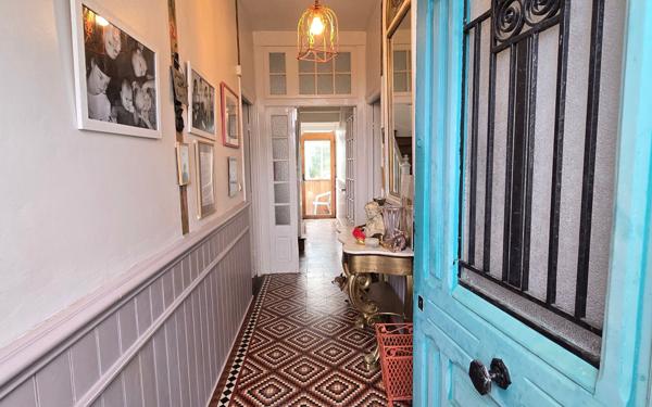 Maison à vendre    6 pièces •  Landivisiau