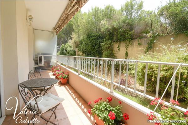 Appartement T3 de 64 m² avec terrasse et loggia – Résidence Le Cap d'Or – Six-Fours-les-Plages – À deux pas de la plage 83140