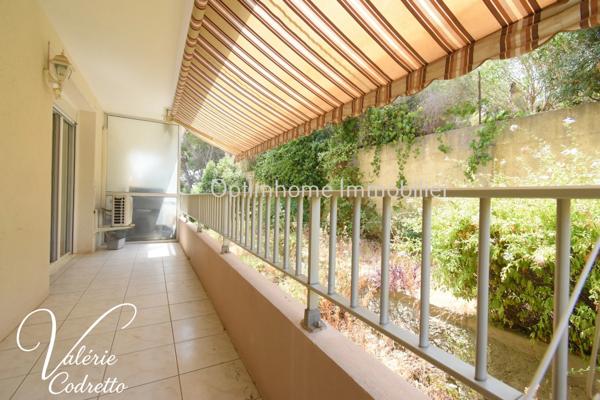 Appartement T3 de 64 m² avec terrasse et loggia – Résidence Le Cap d'Or – Six-Fours-les-Plages – À deux pas de la plage 83140