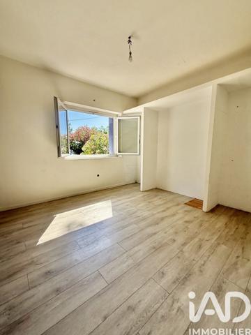 Maison à vendre 7 pièces 150 m² Le Cannet-des-Maures