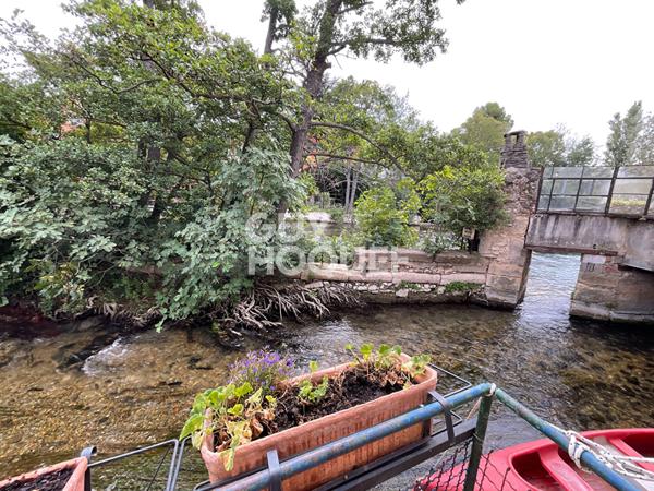 Mas BORD DE SORGUE Le Thor 5 pièces 240m² au calme