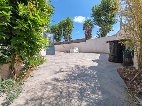 Villa Hyeres 4 pièce(s) 96 m2