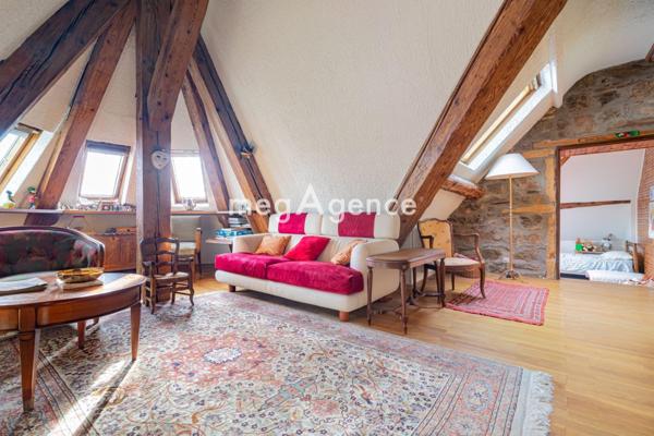 Appartement à ECULLY, 69130 - 5 pièces 199m²
