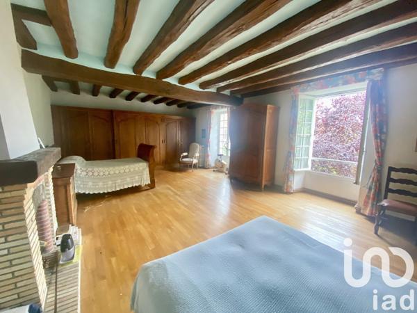 Maison 7 pièces de 158 m² à Orville (45390)