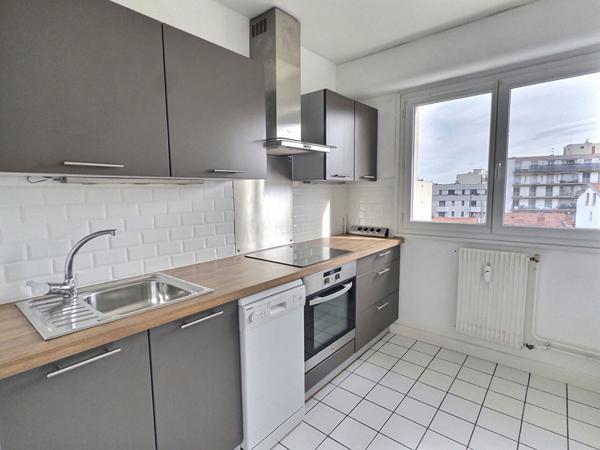 Appartement Clermont Ferrand 3 pièce(s) 56.14 m2