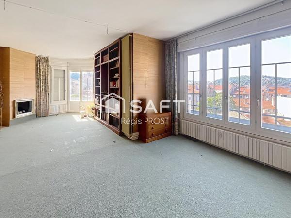 Appartement 4 pièces de 109 m² avec cave et grenier – Vue dégagée sur les toits