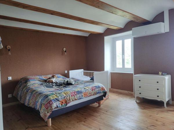 Monlet(43), VENTE A TERME LIBRE, ferme rénovée de 126 m2 habitables sur 1570 m2 de terrain