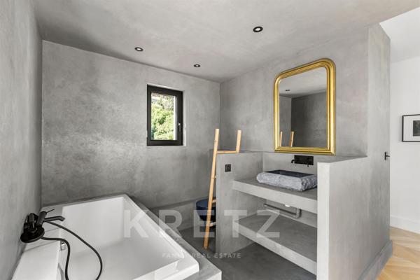 Villa rénovée Vue mer GOLFE JUAN