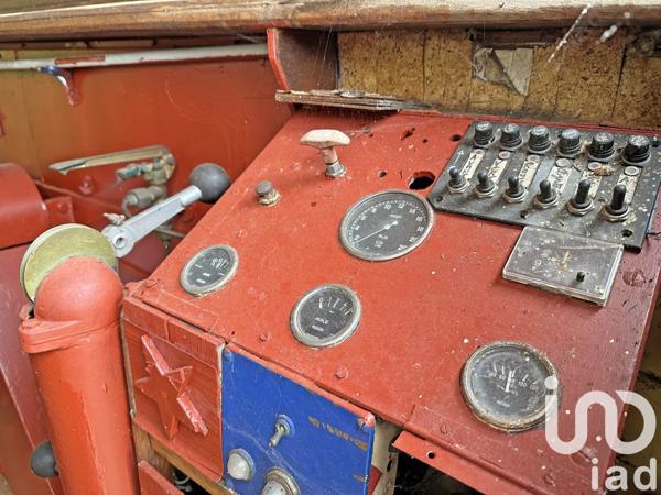 Péniche 7 pièces de 160 m² à Joinville-le-Pont (94340)