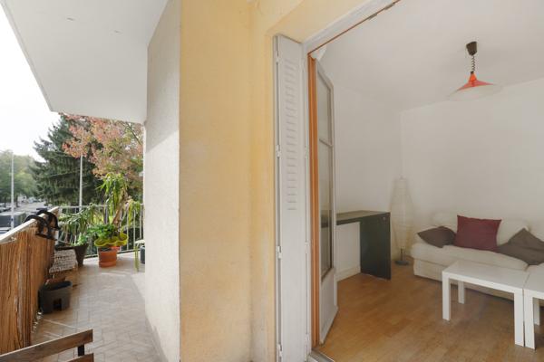 Lumineux 4 pièces avec balcon La Part-Dieu