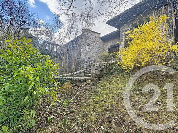 Maison à vendre  8 pièces - 300 m2 ORCINES - 63