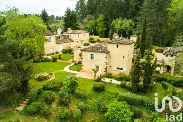 Maison à vendre 10 pièces 305 m² Mazeyrolles