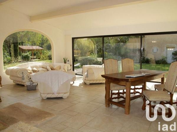 Maison à vendre 10 pièces 305 m² Mazeyrolles