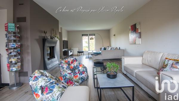 Maison à vendre 9 pièces 236 m² Trélazé