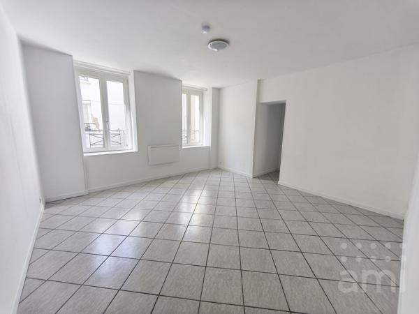Appartement T3 de 67.02m² à VAUJOURS