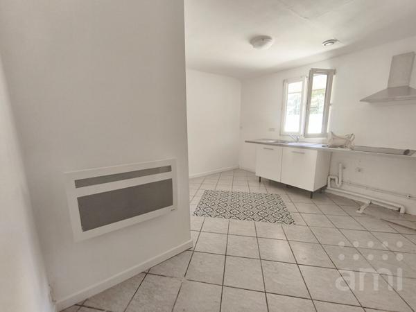Appartement T3 de 67.02m² à VAUJOURS