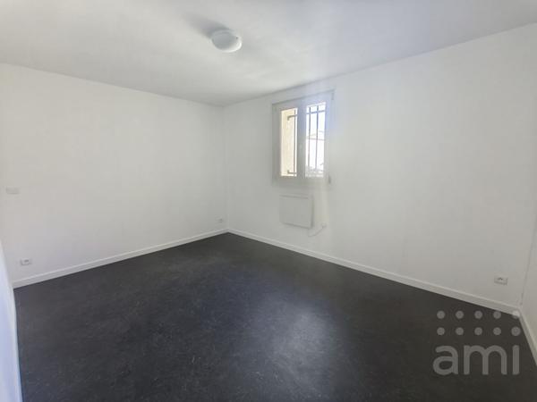 Appartement T3 de 67.02m² à VAUJOURS