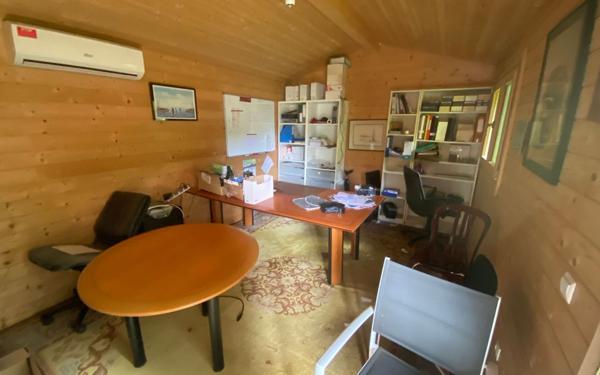 Maison à vendre    6 pièces •  Sainte-Eulalie