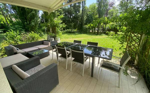 Maison à vendre    6 pièces •  Sainte-Eulalie