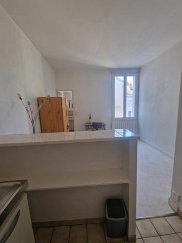 Appartement à vendre    1 pièce • 17,43 m2 Tours