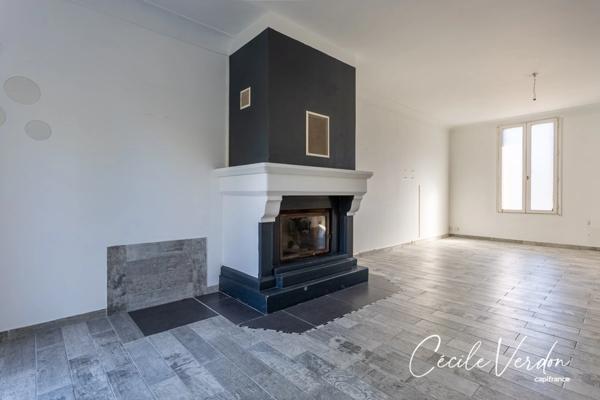 Maison à vendre 5 pièces, Bergerac 4 chambres sur 257 m2 de terrain