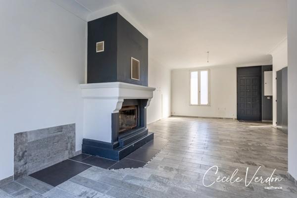 Maison à vendre 5 pièces, Bergerac 4 chambres sur 257 m2 de terrain