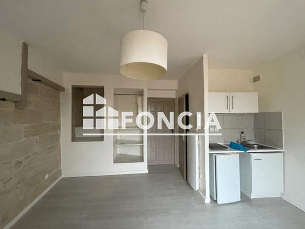 Location Studio 20.63 m² - 14 AVENUE GENERAL VINCENT Uzes 30700