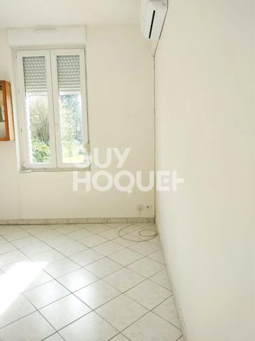 Maison d'environ 100m² à louer à PÉRONNE (80200).