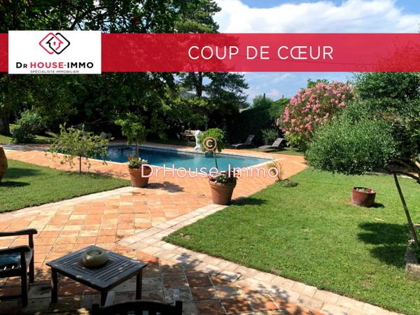 Maison à vendre 8 pièces de 255 m²