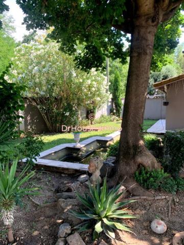 Maison à vendre 8 pièces de 255 m²