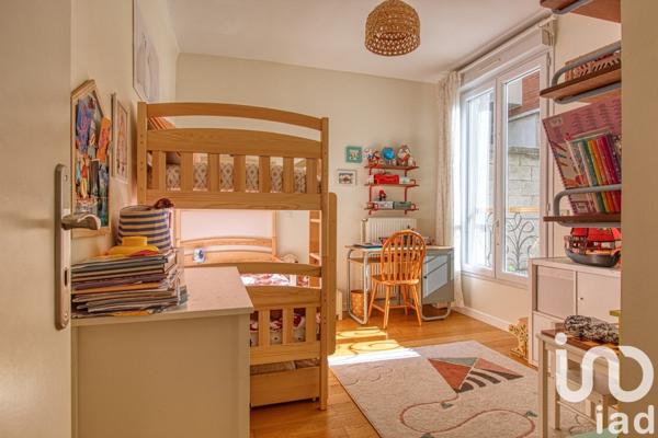 Duplex 4 pièces de 96 m² à Colombes (92700)