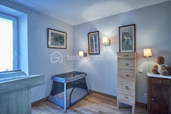 Maison en pierre de 180 m²