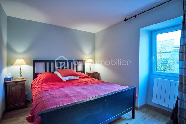 Maison en pierre de 180 m²