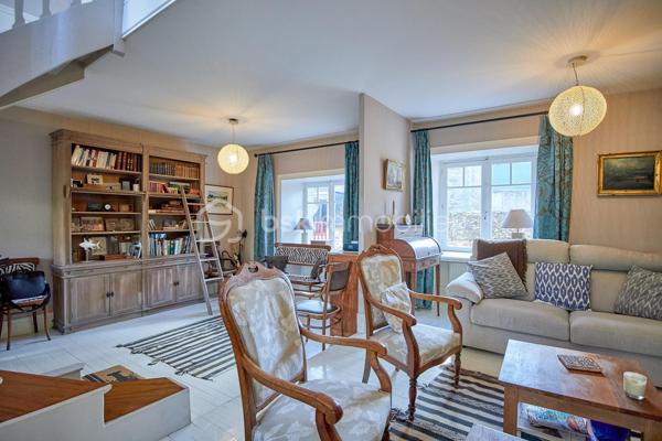 Maison en pierre de 180 m²