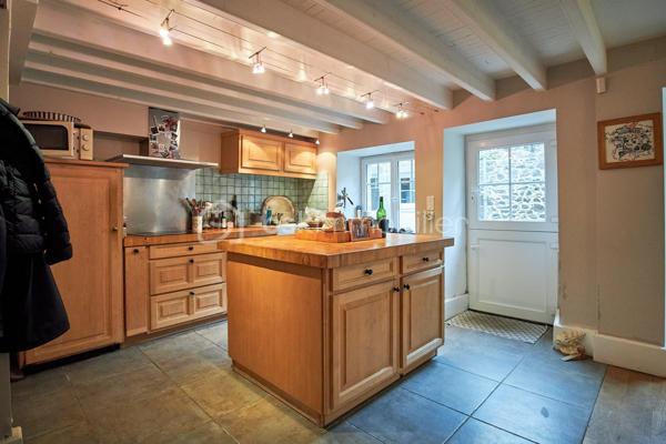 Maison en pierre de 180 m²