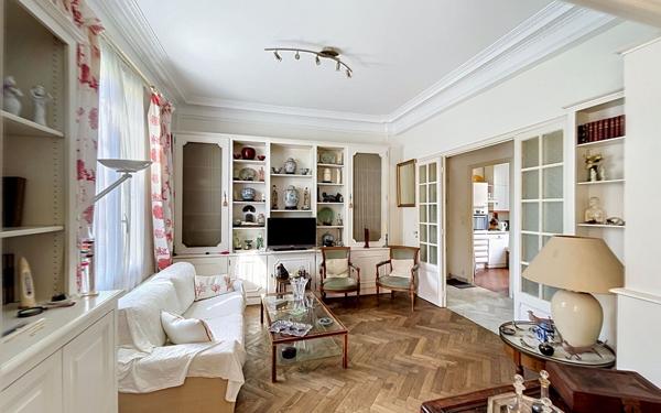 Appartement à vendre    3 pièces • 73,66 m2 Juan-les-Pins - Antibes