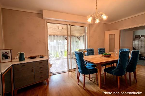 maison de plain-pied de 97m2 avec dépendances et jardin, 3 chambres