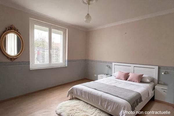 maison de plain-pied de 97m2 avec dépendances et jardin, 3 chambres