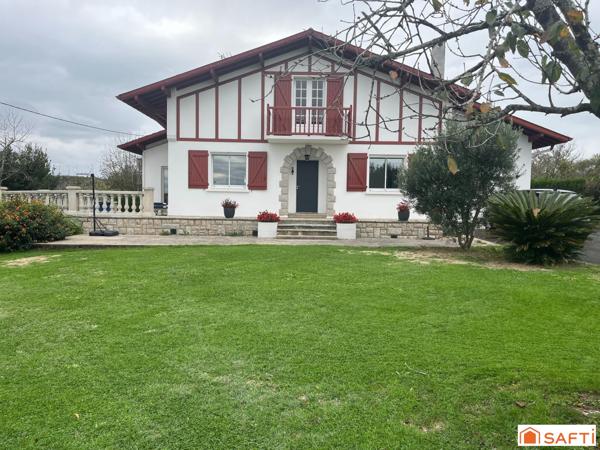 Villa d’exception – Vue Pyrénées, piscine & confort luxe