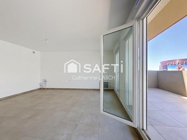 appartement récent T4 en dernier étage