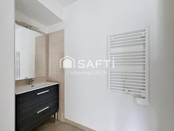 appartement récent T4 en dernier étage