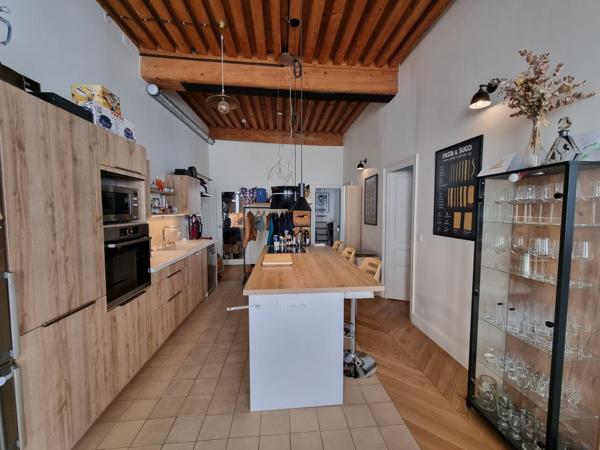 8 rue Justin Godart Lyon 69004 – T4 Meublé – 1490 €CC