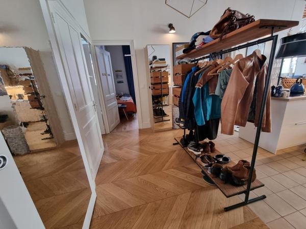 8 rue Justin Godart Lyon 69004 – T4 Meublé – 1490 €CC