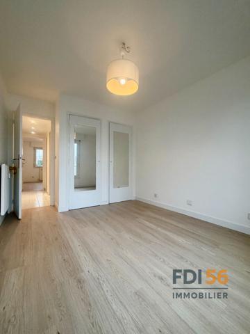 À VENDRE - APPARTEMENT - 65 m2 - PARKING ET CHAUFFAGE COMPRIS , Lorient