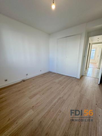 À VENDRE - APPARTEMENT - 65 m2 - PARKING ET CHAUFFAGE COMPRIS , Lorient